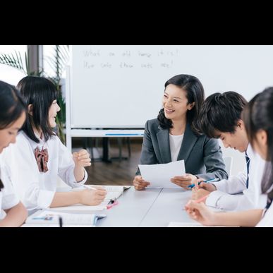 西葛西の当英会話教室は中学生向けの授業も行います